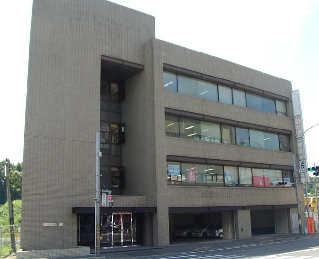 本社ビル